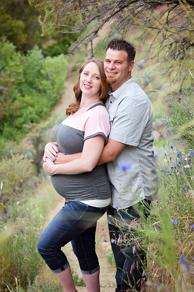 Boise Idaho Maternity Photographer | Kim Starkey Photography | www.kimstarkeyphotography.com